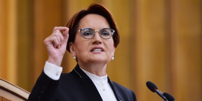 'İçişleri Bakanı'nın kenara çekilmesinde fayda vardır'