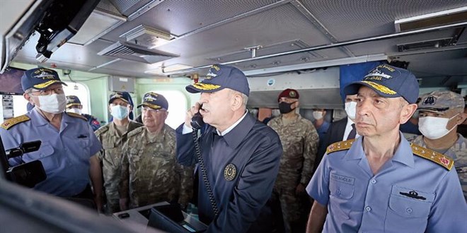 Bakan Akar: Atatürkçülüğümüzü sorgulamak kimsenin haddi değildir