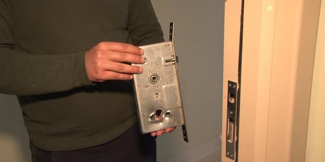 Hırsızlar, yeni evli çiftin 136 bin liralık altınını çaldı