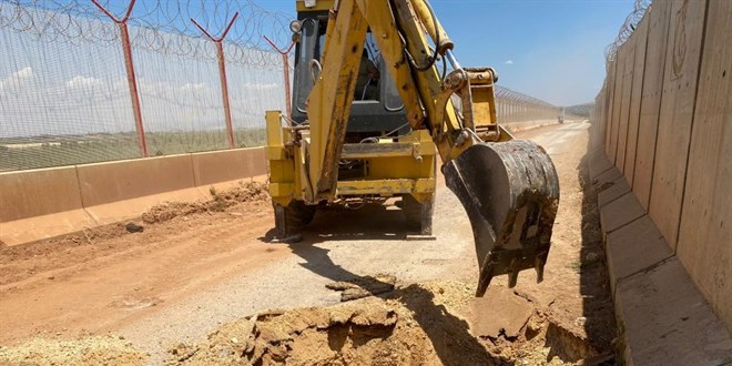 Suriye'den kazılan tünel, Mehmetçiğin dikkatinden kaçmadı