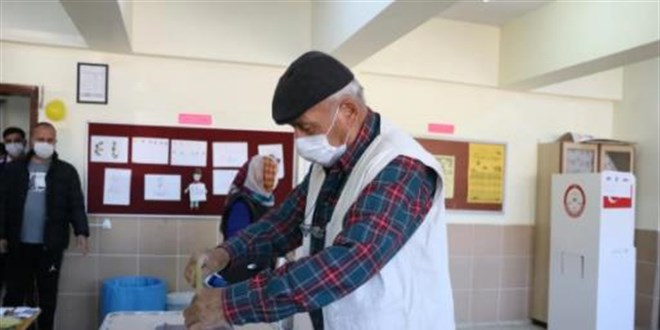 Sandıktan çıkan 1 oy merak konusu oldu