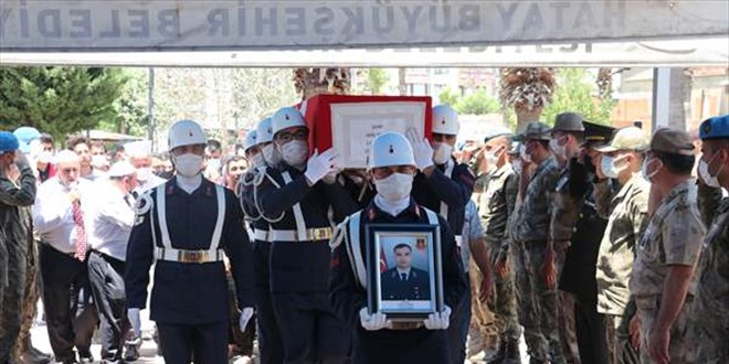 Silah kazası şehidi, Hatay'da son yolculuğuna uğurlandı