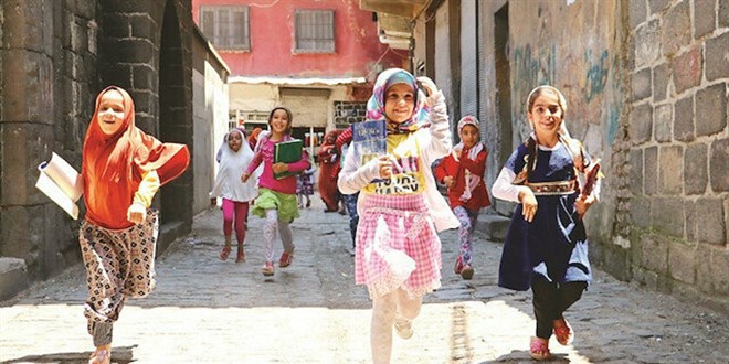 Yaz Kur'an kursları başlıyor: Çocuklar yüz yüze gençler online