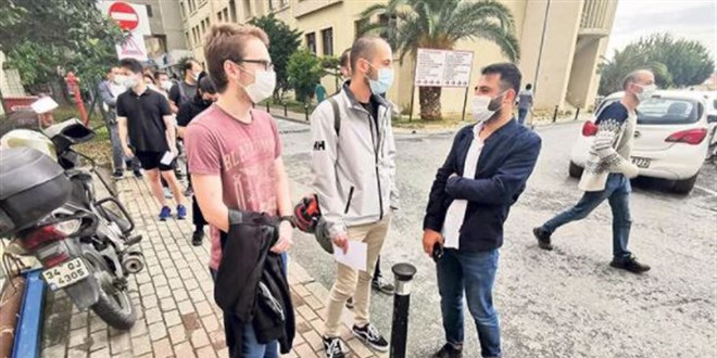 Aşı kuyruğu gençleşti