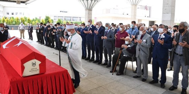Danıştay Üyesi İrfan Eroğlu, son yolculuğuna uğurlandı