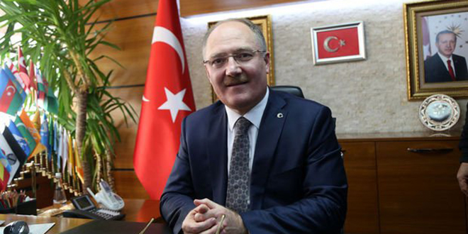 Belediyeden tabelalarında Türkçe isim kullanan işletmelere yüzde 75 vergi indirimi