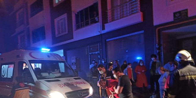 Yağı ocakta unutan çift ve komşusu hastaneye kaldırıldı