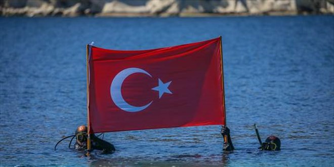 Jandarmanın seçkin komandoları zorlu görevlere böyle hazırlanıyor