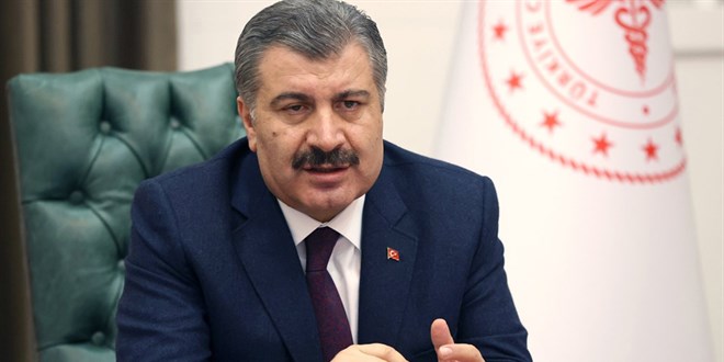 Fahrettin Koca duyurdu: Aşıda yaş sınırı 18'e indi