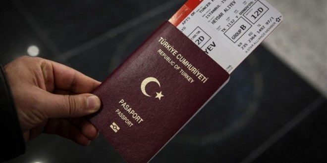 Aşı olmayan Türkler Almanya'ya gidemeyecek
