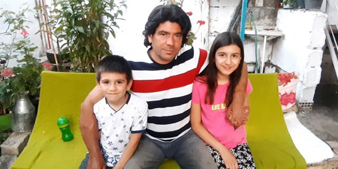 11 yıldır başkasının kollarıyla evlatlarına sarılıyor