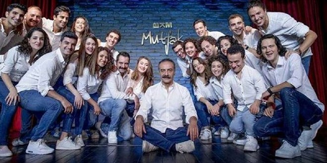 Çok Güzel Hareketler 2'den 7 oyuncu ayrıldı