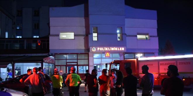 Bartın Devlet Hastanesinde çıkan yangın söndürüldü