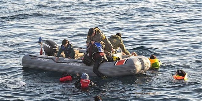 Akdeniz'de yine göçmen faciası: 43 ölü