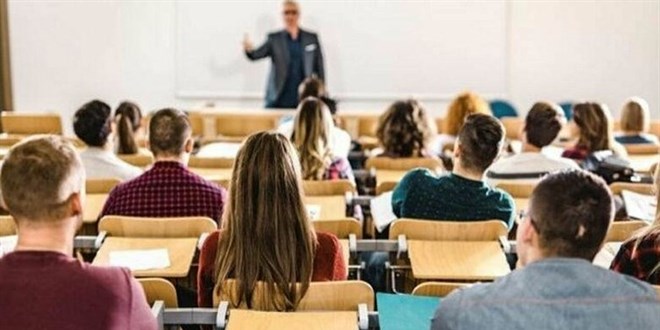Öğrencilere kritik uyarı! Kariyer odaklı seçim yapın