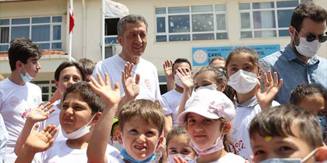 8 milyon öğrenci, 22 bin okulda telafi programında