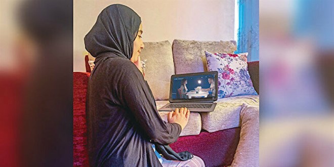 Diziler 'Türkçe' okulu oldu