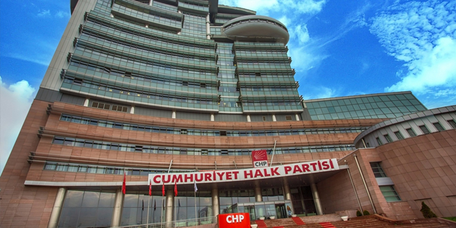 CHP'ye 7 ylda 170 bin kii online yelik iin bavurdu