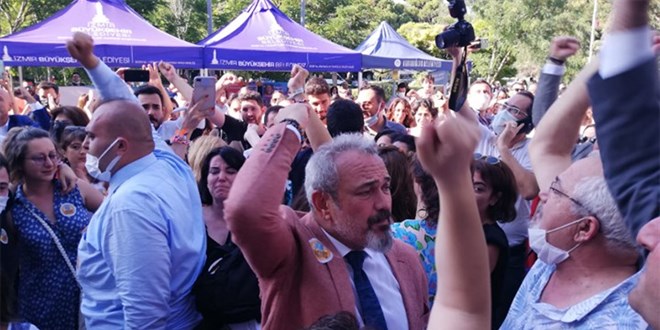 İzmir Barosu seçimlerini Çağdaş Avukatlar Grubu kazandı