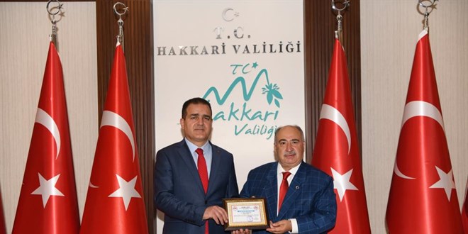 Hakkari Valisi 'Yılın En Başarılı Valisi' ödülüne layık görüldü
