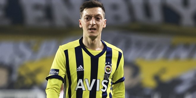 Mesut Özil'in forma numarası belli oldu