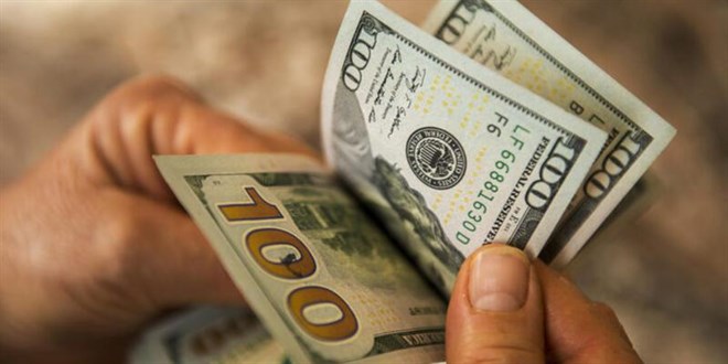 Dolar'ın ateşi Arife günü yükseldi