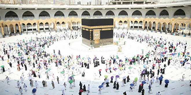 Pandemi uzadıkça Hac hasreti çekenler arttı