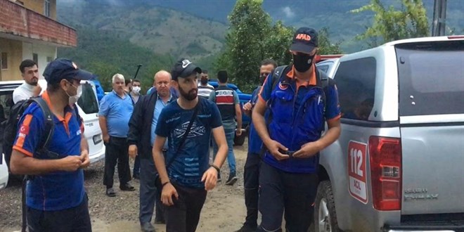 'Ormanlık alana cisim düştü' iddiası ekipleri harekete geçirdi