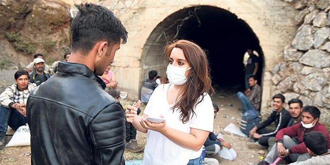 Göçmen kaçakçıları trafiği bu uygulama ile yönetiyor