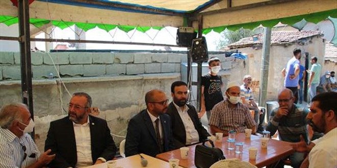 Hüda Par, Konya'da saldırıda öldürülen 7 kişi için taziye ziyaretinde bulundu