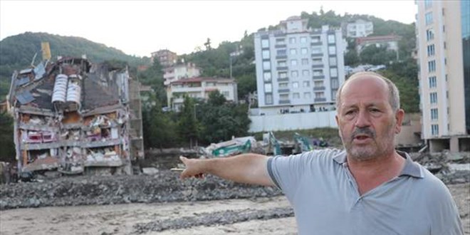 Emekli astsubay, Kur'an Kursu öğrencilerini ip düzeneği ile selden kurtardı