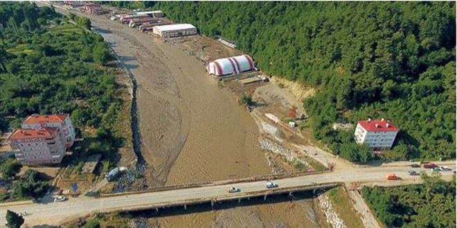 Karayolları'ndan 'köprü' açıklaması: Bozkurt'taki sele neden olamaz