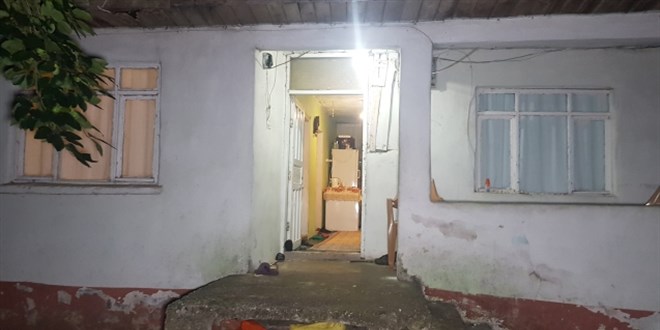 Kuzeni tarafından vurulan 16 yaşındaki genç kız, yaşamını yitirdi