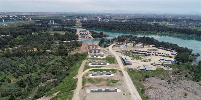 Türkiye'nin en uzun 4. köprüsünde inşaat sürüyor