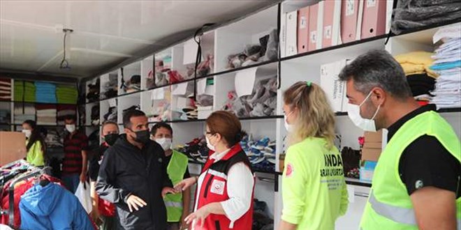 'Afetzedeler için 'Sosyal Market'i uygulamaya koyduk'