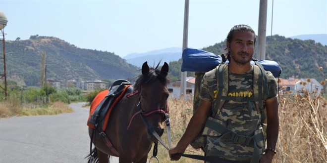 'Kaşif' adını verdiği atıyla İzmir'den Batman'a yürüyecek