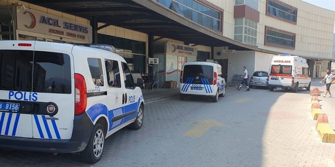 Psikiyatri kliniğinde dehşet: 2 yaralı