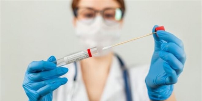 Öğretmene zorunlu olan PCR testi doktora keyfi mi?