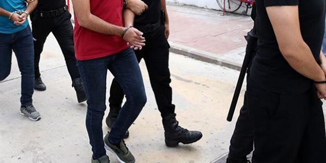 20 bin TL'ye sahte sürücü belgesi: 12 gözaltı