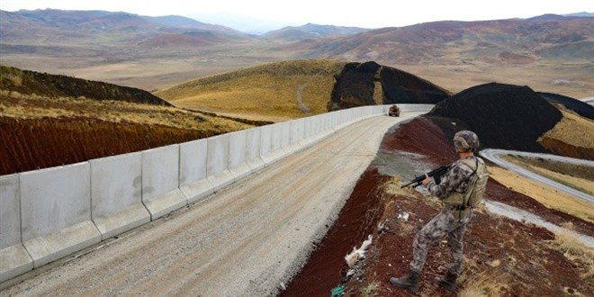 Sınırlarda 'tam güvenlik stratejisi'