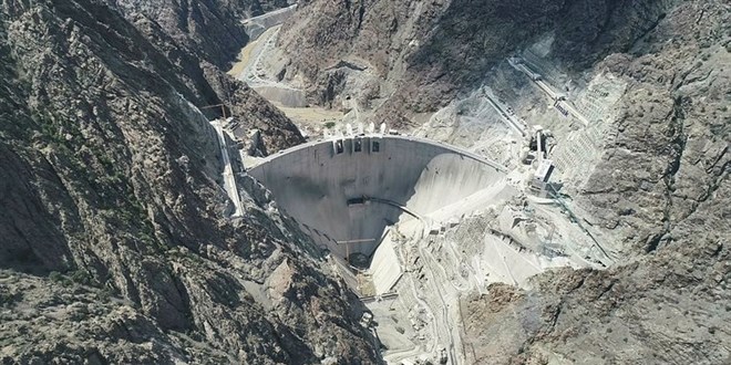 Artvin'deki Yusufeli Barajı için son harç atılıyor