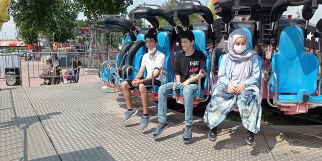 Lunaparkta bindii oyuncakta fenalaan gen kz hayatn kaybetti