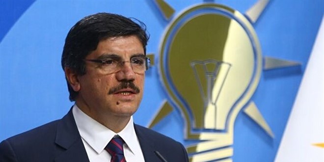 AK Parti'li Yasin Aktay, zda hakknda su duyurusunda bulundu