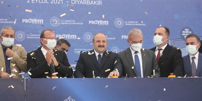 Diyarbakır'da Türkiye'nin en büyük entegre yem fabrikasının temeli atıldı