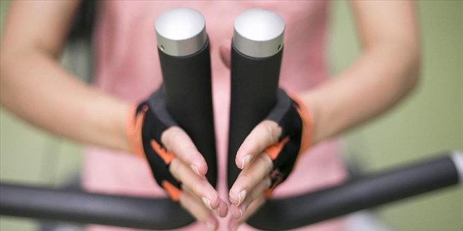 Pandemi döneminde spor, uzaktan ve çevrim içi oldu