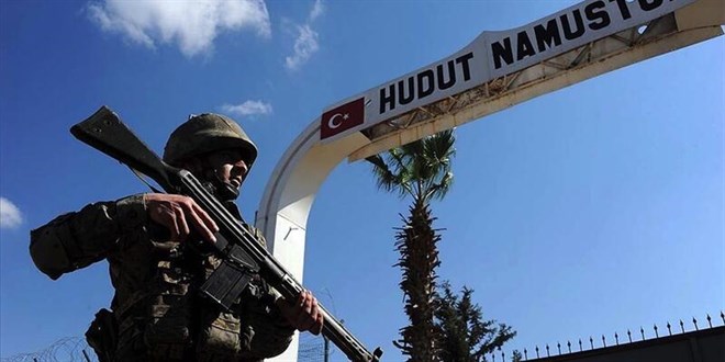 Sayıştay eski denetçisi ve eşi Yunanistan'a kaçarken yakalandı
