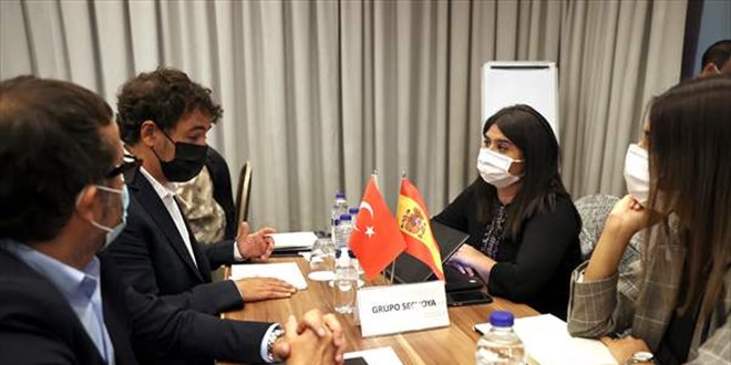 İspanyol televizyonları Türk dizileri için İstanbul'a geldi