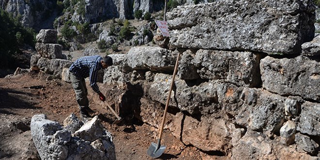 Olba Antik Kenti'nde M.Ö. 5 bin 500 yılına kadar ulaşıldı