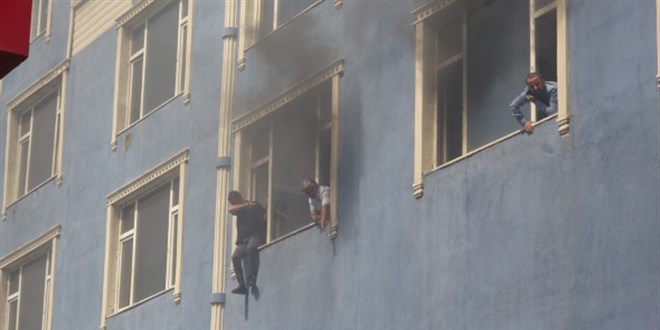 Yangında kurs merkezinde can pazarı