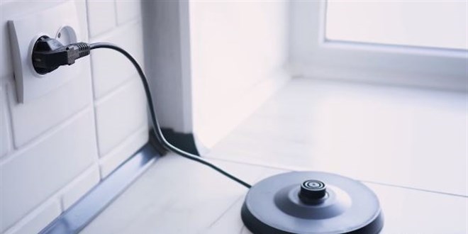 Prizlerde takılı kalan cihazlar elektriğin yüzde 5'ini tüketiyor